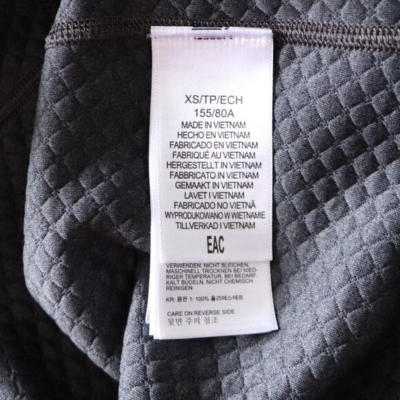 Marmot Women's Sz XS Quilted Annie Turtleneck Kangaroo Pocket Pullover Sweater - Picture 12 of 14